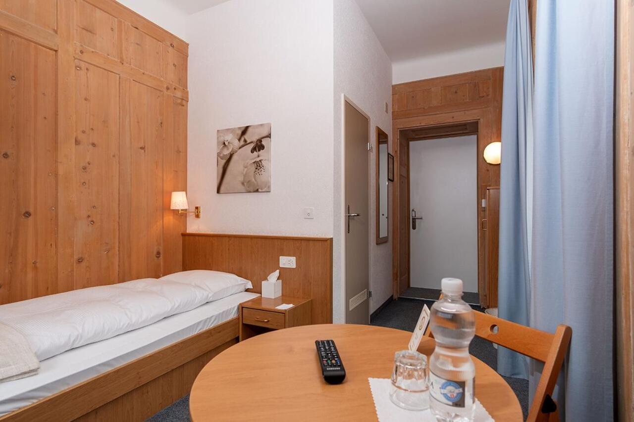 Davos Inn (Adults Only) Ostrava Dış mekan fotoğraf